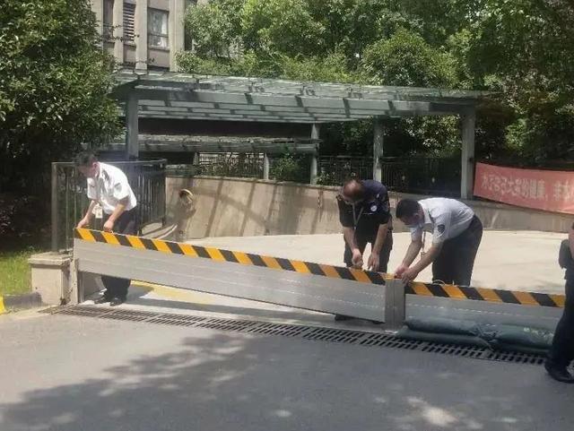 防汛物資|防洪物資廠家|防汛設(shè)備|防汛器材|應(yīng)急救援物資|防洪防汛應(yīng)急物資儲(chǔ)備|防汛應(yīng)急物資