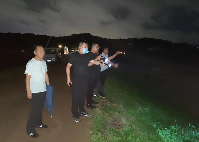 防汛物資|應急救災裝備|消防滅火裝備|水域救援裝備|消防救援裝備|多年應急裝備經(jīng)驗打造行業(yè)品牌！