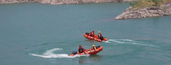 “汛”練進行時，特勤大隊扎實開展水域救援專項訓練